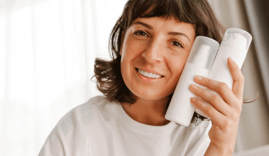 Ai grijă de pielea ta în timpul zborului.