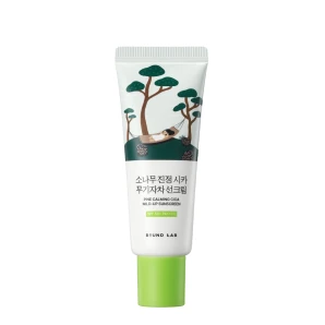 ROUND LAB Cremă cu protecție solară Pine Calming Cica Mild-Up, 40 ml